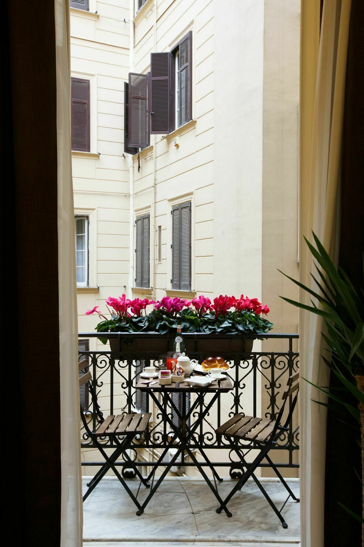 Guest house Nap Luxury Bovio 3*